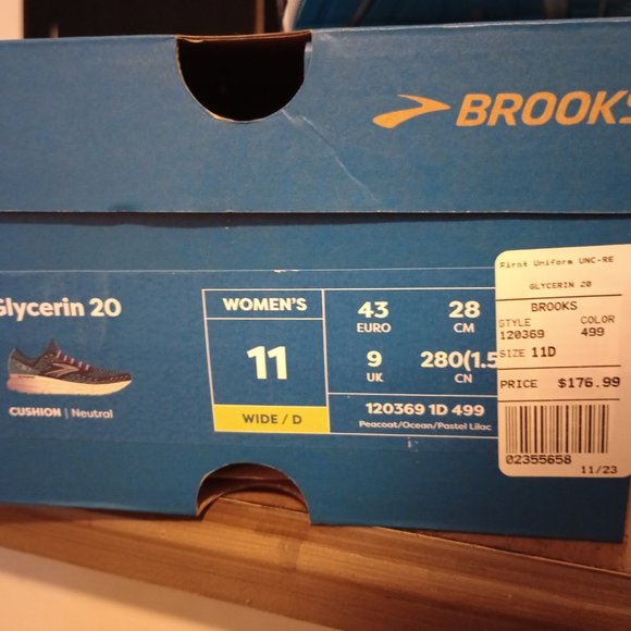 Women's Shoes Size 11 - Picture 6 of 9